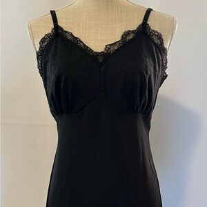 Vintage Lucite Black Lace-Trimmed Chemise Size 36